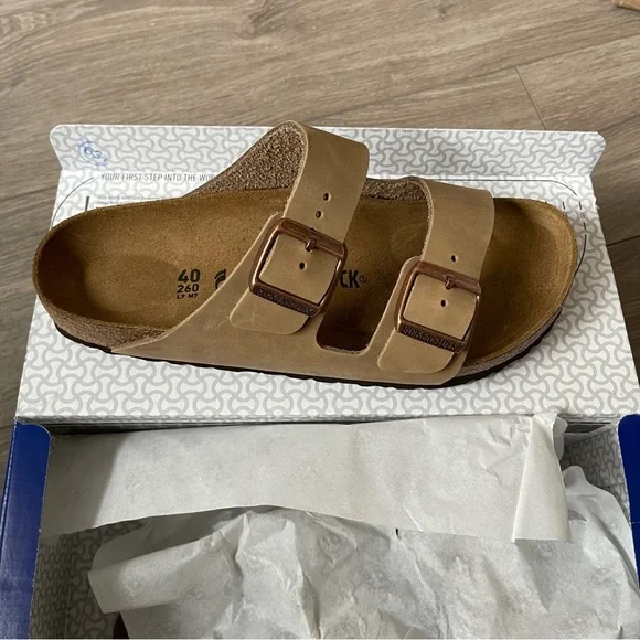 Birkenstock Arizona Sandal - Picture 2 of 3